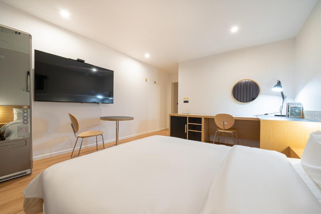 Aank Hotel Daejeon Yongjeon 2Nd ภายนอก รูปภาพ