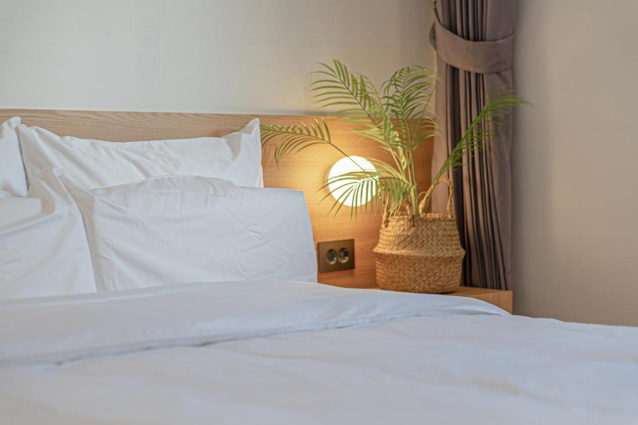 Aank Hotel Daejeon Yongjeon 2Nd ภายนอก รูปภาพ