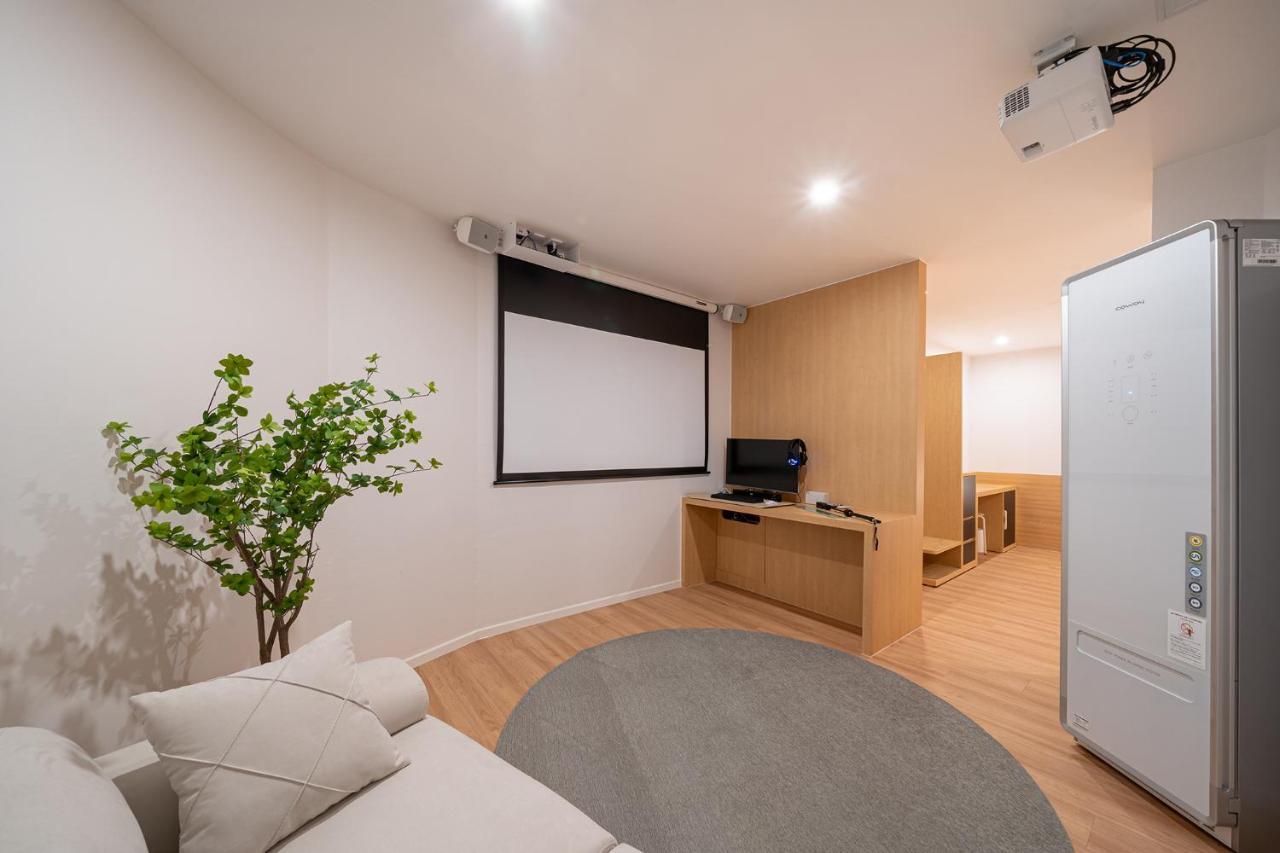 Aank Hotel Daejeon Yongjeon 2Nd ภายนอก รูปภาพ